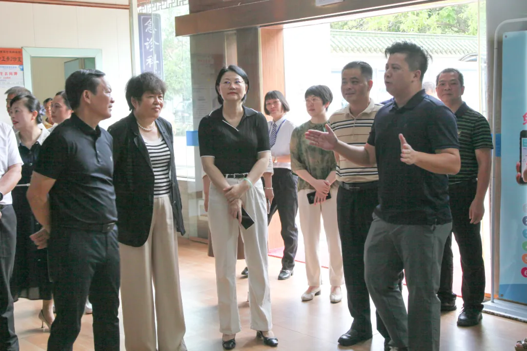 贵港市人大,调研,平南骨科,医疗保障 贵港市人大,调研,平南骨科,医疗保障